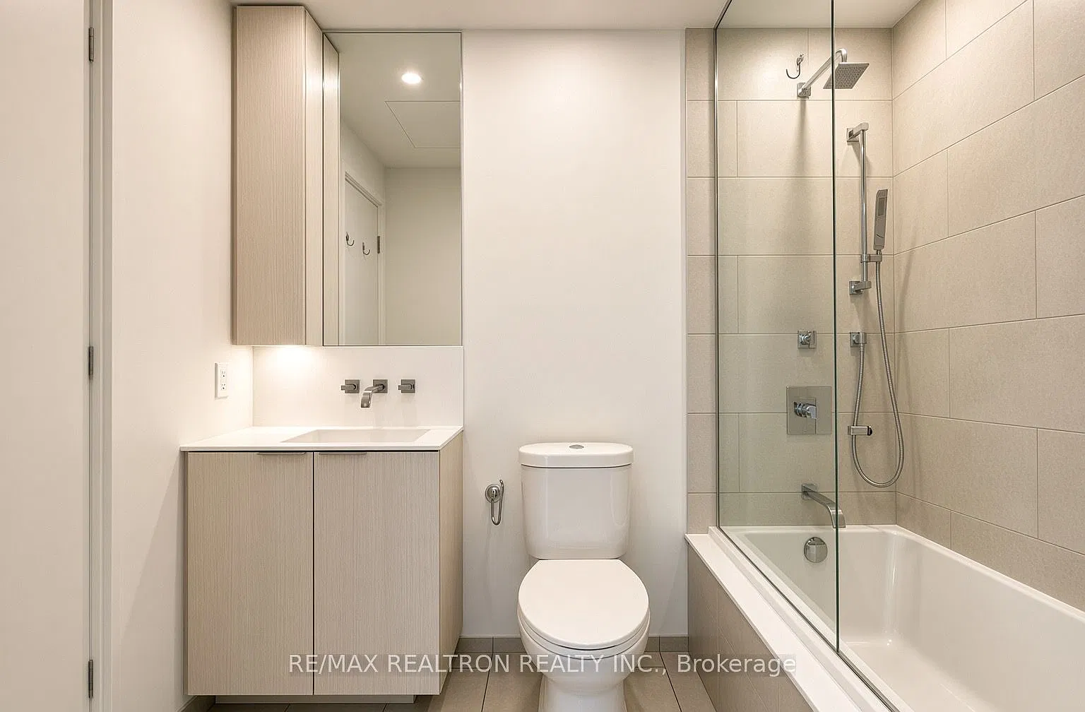 1 bed, $2,350 — Photo 3