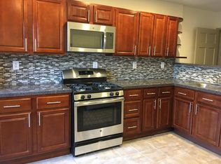 635 N 32nd St, Philadelphia, PA 19104