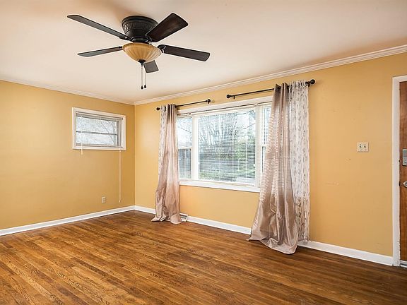 3rd image of 2060 Saint Michael Dr