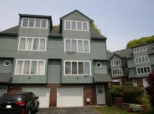 604 Reynolds Dr, Saugus, MA 01906