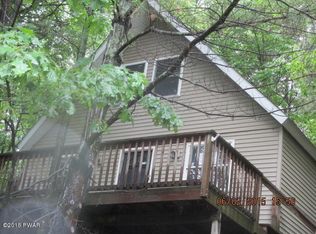 252 Winona Falls Rd, Bushkill, PA 18324