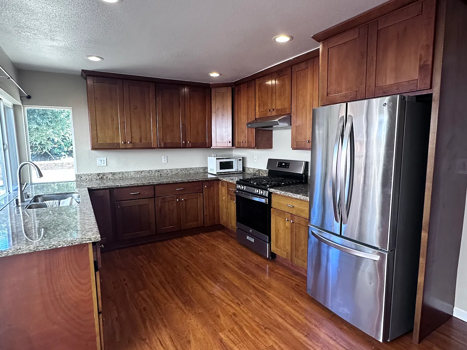 4 bed, 1788 sqft, $1,150 — Photo 4