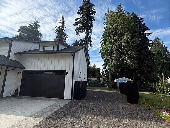 4th image of 2714 67th Court SW