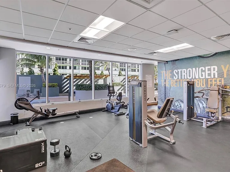 1750 N Bayshore Dr #3114 — Photo 11