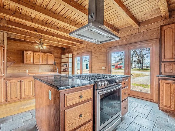 15th image of this home