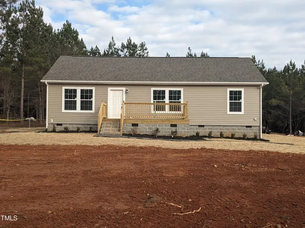 447 Plum Nutty Rd, Henderson, NC 27537