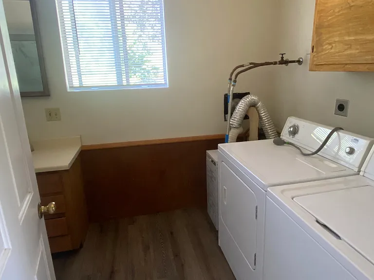 215 Ski Village Dr #B — Photo 12