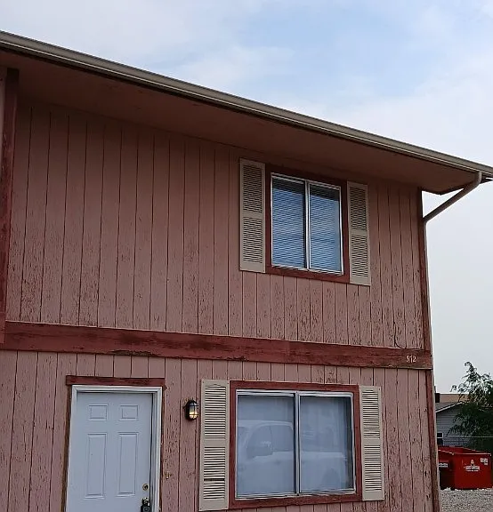 571 Dawn Ct #2 — Photo 1