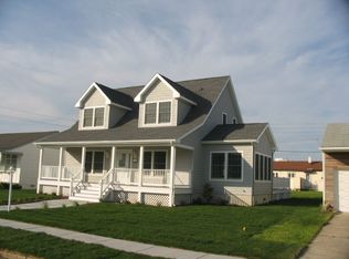 303 18th St S, Brigantine, NJ 08203