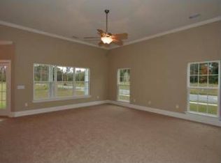 602 Stonebridge Cir, Savannah, GA 31419