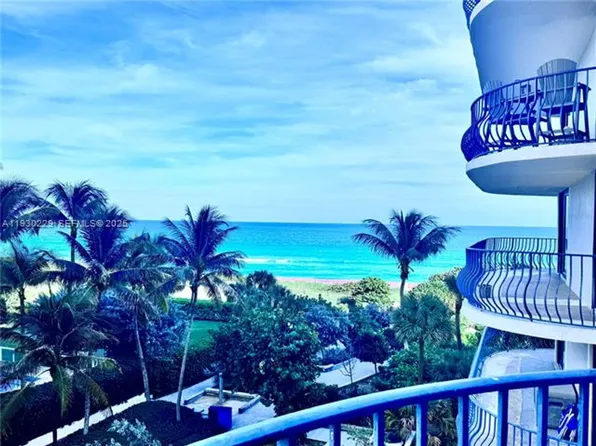 8877 Collins Ave APT 402, Surfside, FL 33154