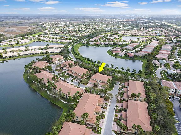 3rd image of 9778 Bowline Dr Unit 201