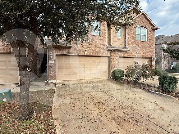 4th image of 173 Barrington Ln