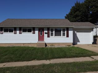 1107 Lincoln St, Pekin, IL 61554