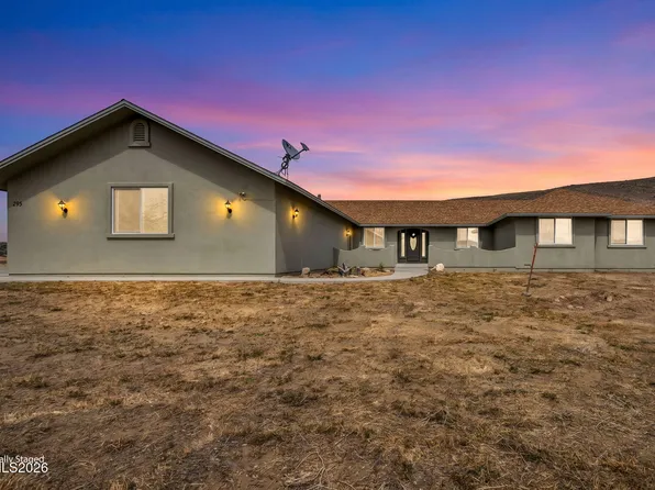 295 Descanso Ln, Sparks, NV 89441