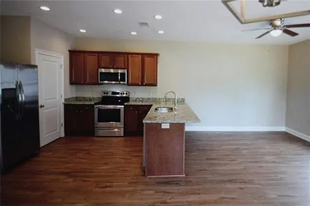 67304 Revival Ln #B — Photo 3