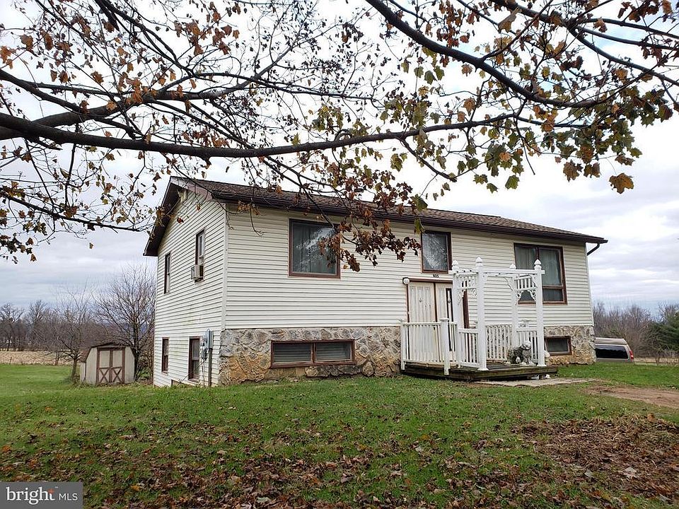 2nd image of 405 Yeagley Rd