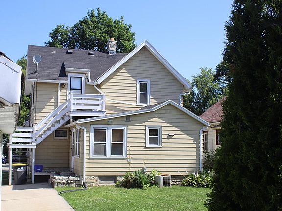 3rd image of 117 Cook STREET
