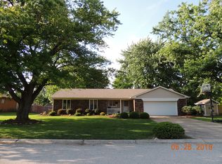 730 Green Meadow Dr, Greenwood, IN
