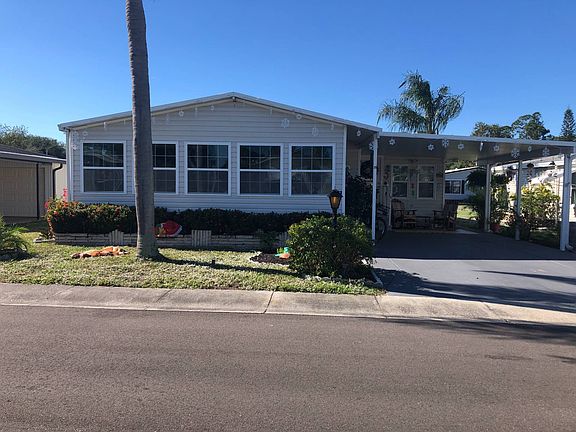 3rd image of 15721 Breezy Point Dr #143