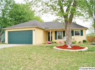 2517 Autumn Ridge Dr SW, Huntsville, AL 35803