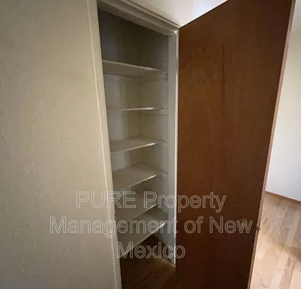 6013 Zimmerman Ave NE — Photo 8