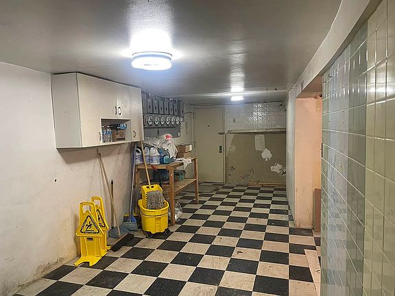4th image of 32-34 41st St #1