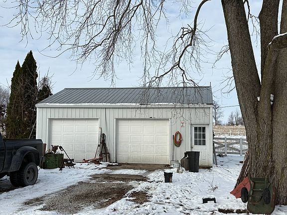 4th image of 1285 E Karen Rd