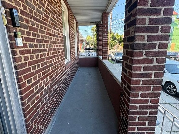 3rd image of 9 Emerson Ave