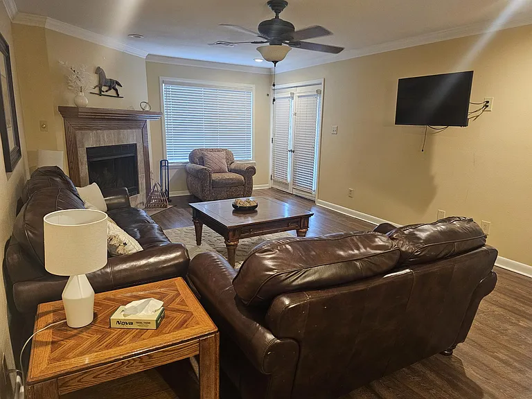 408 Long Island Dr #A-39 — Photo 4