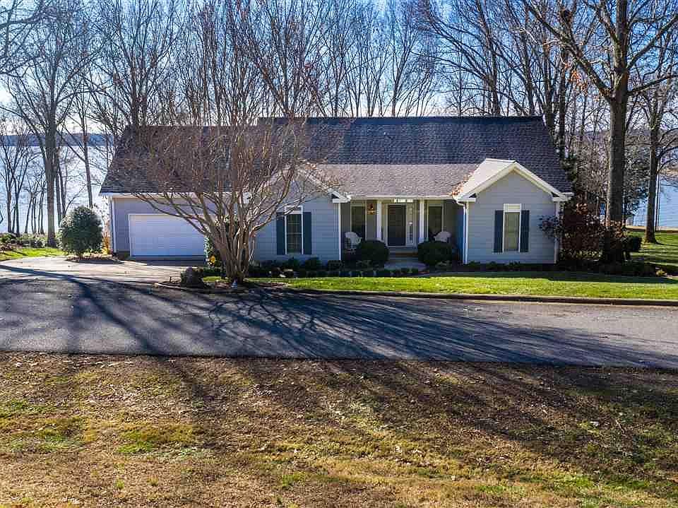 1st image of 358 Eden Bay