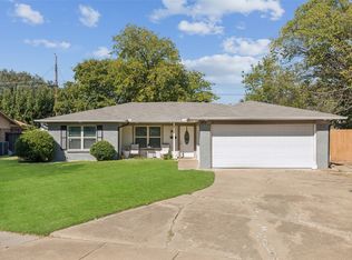 1901 Kris St, Irving, TX 75060