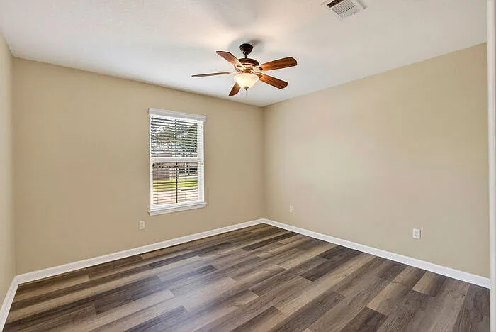 10261 English Manor Dr — Photo 19
