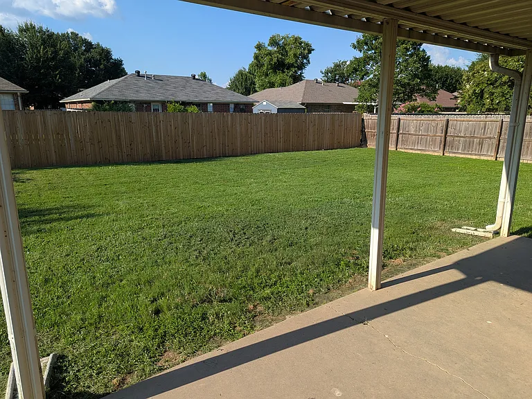 2750 Bowman Ln — Photo 16