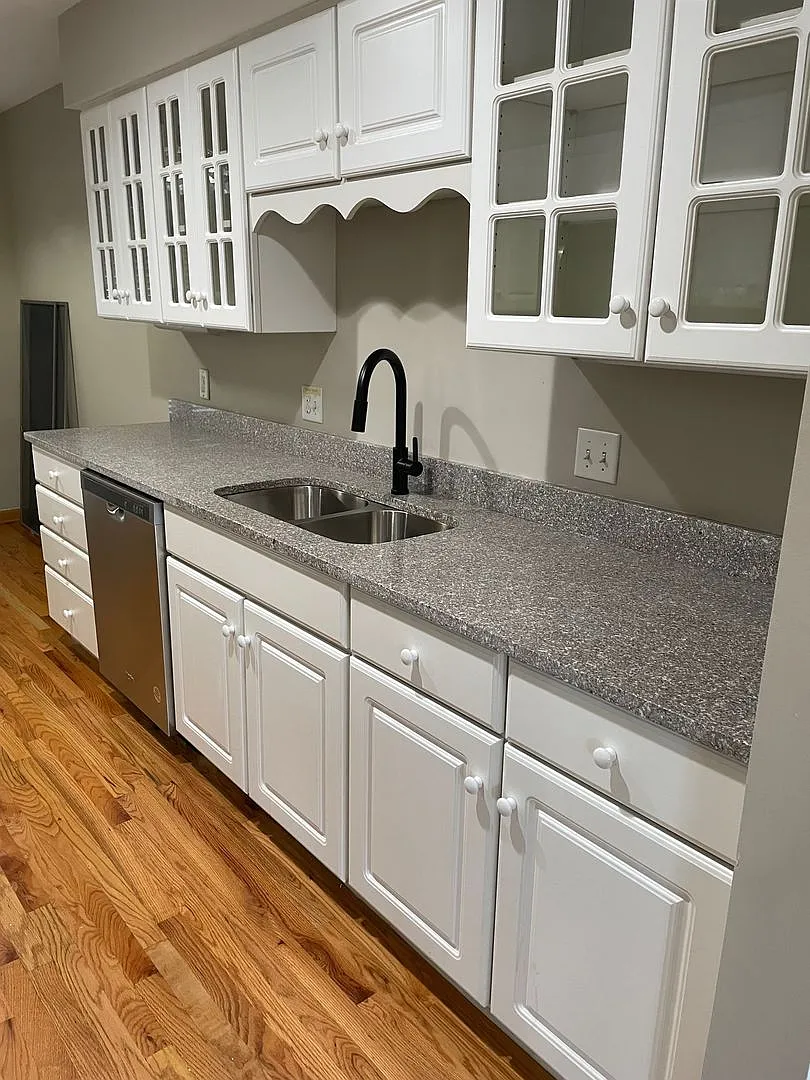 Waterfront! 3 Bedroom, 2 Bath Condo- Erie Village, East Syracuse — Photo 4