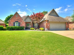 9940 E 119th Pl S, Bixby, OK 74008