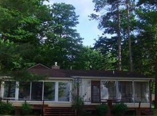 4386 Longpoint Dr, Cheboygan, MI 49721