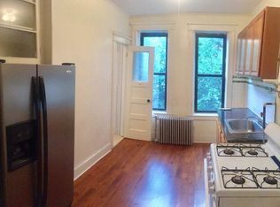 1682 Gates Ave APT 2R, Ridgewood, NY 11385