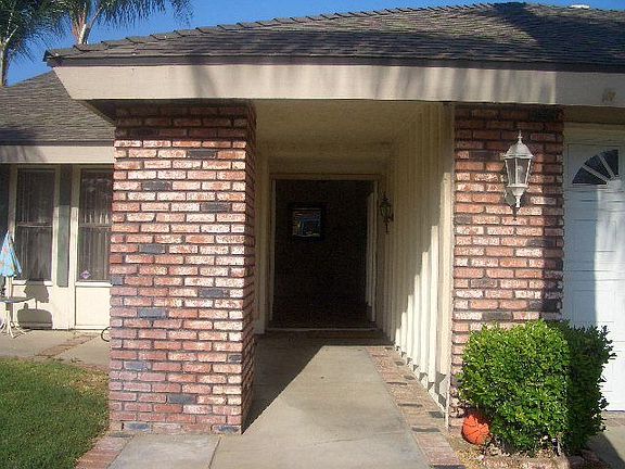 2nd image of 12987 E Robin Ln