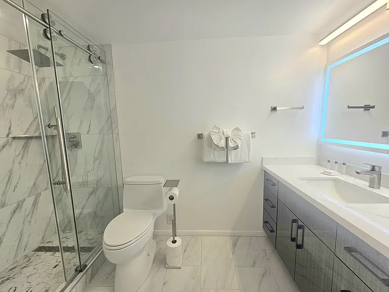1777 Ala Moana Blvd #832 — Photo 13