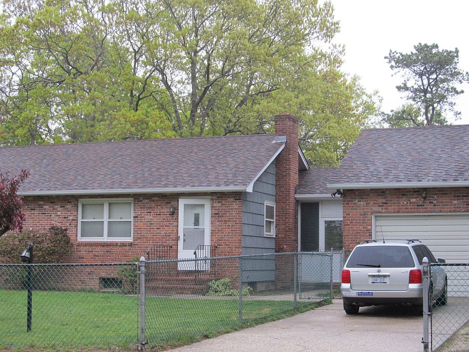1st image of 7 Woodleigh Pl
