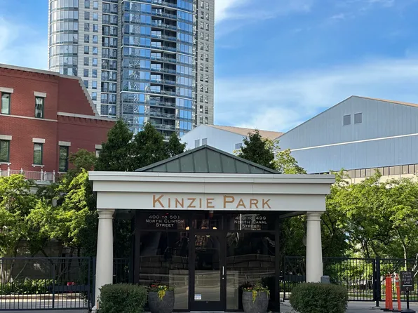 421 N Clinton St, Chicago, IL 60654