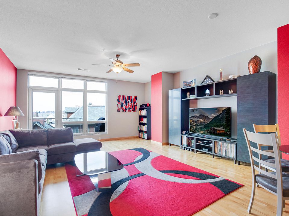 1st image of 601 E Ogden Ave Unit 302