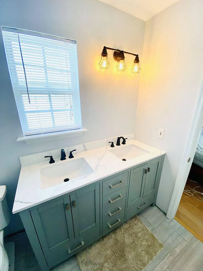 3 bed, 1500 sqft, $3,300 — Photo 4