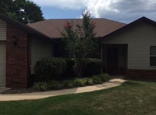 13 Pennine Ln, Bella Vista, AR 72714