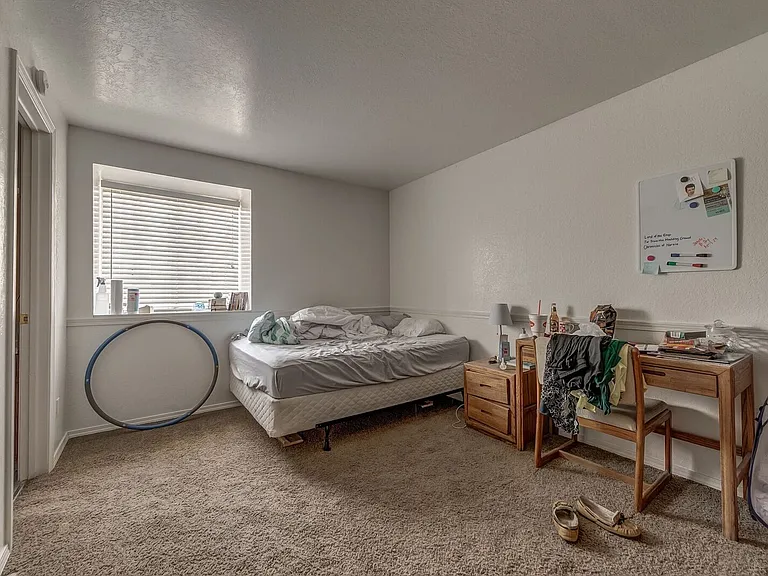 718 W 1720 N #324 — Photo 10