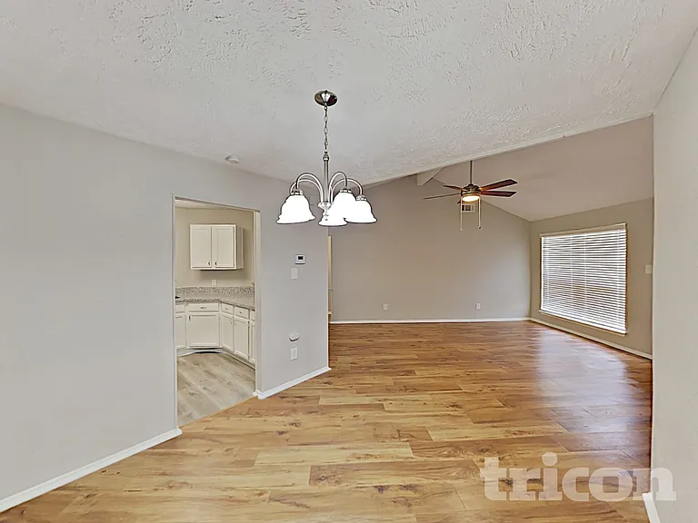 18603 Bridoon Dr — Photo 6