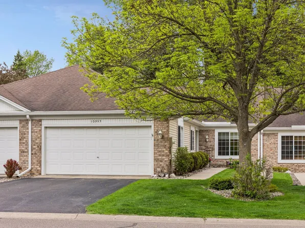 10953 Lexington Dr, Eden Prairie, MN 55344