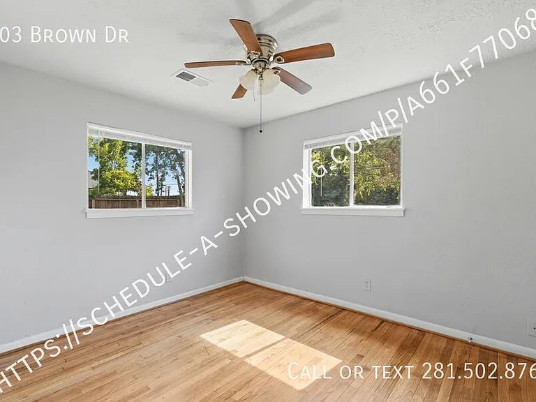 303 Brown Dr — Photo 11