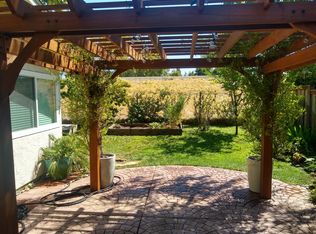 2444 Rio Bravo Cir, Sacramento, CA 95826